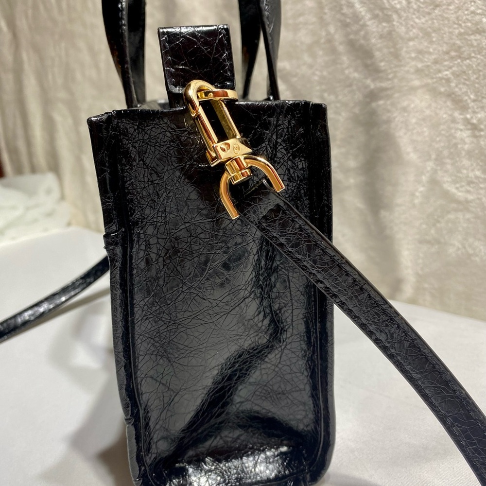 MICHAEL KORS Small Black Leather Tote Logo Handbag Gold Hardware Fall Classic - Picture 12 of 16